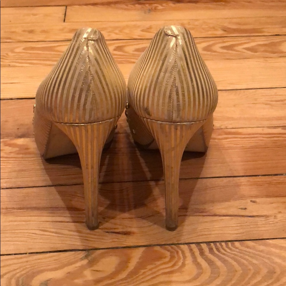 Giana Bini Pumps View 4